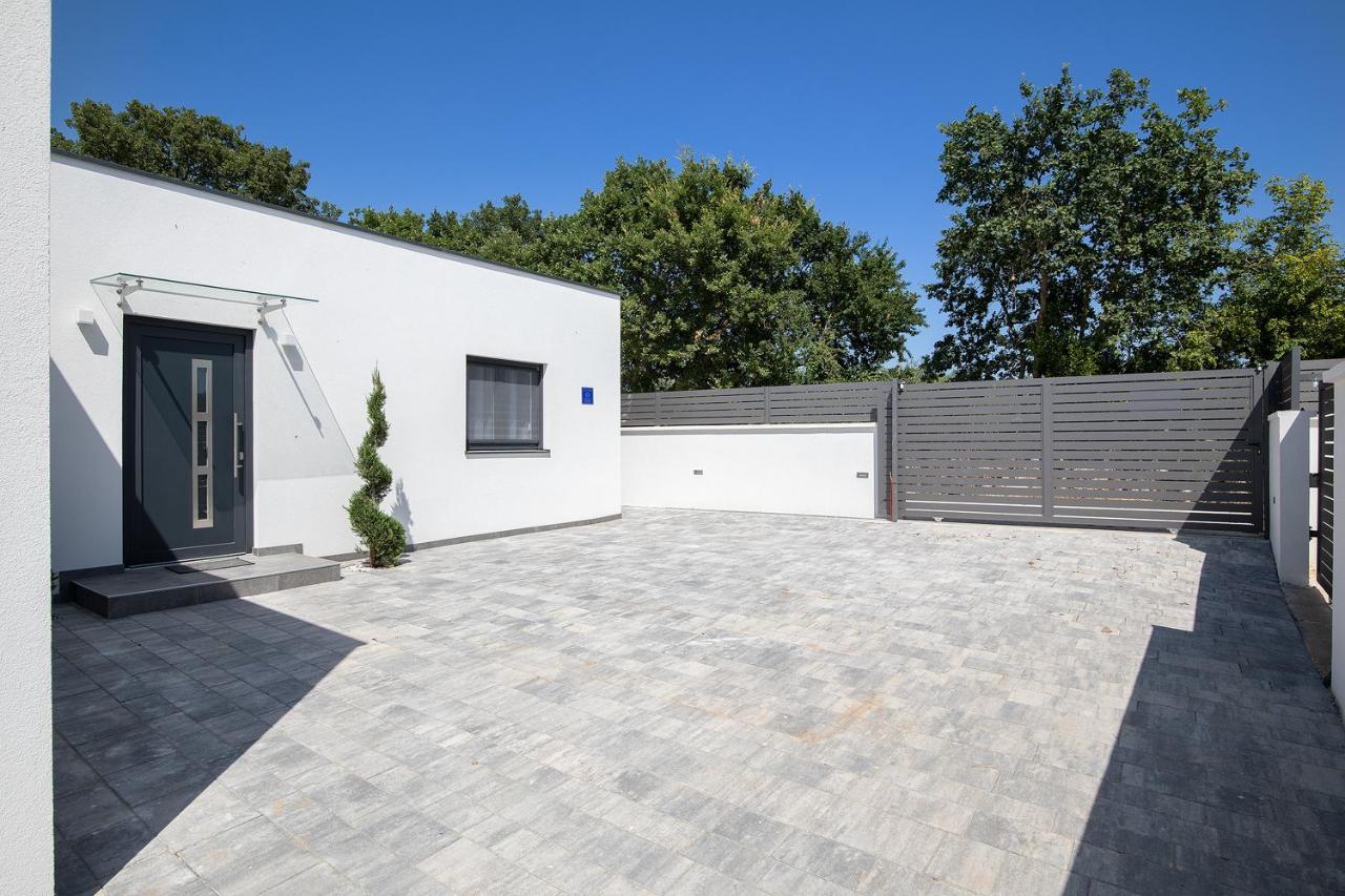 Villa L&L Medulin Kültér fotó