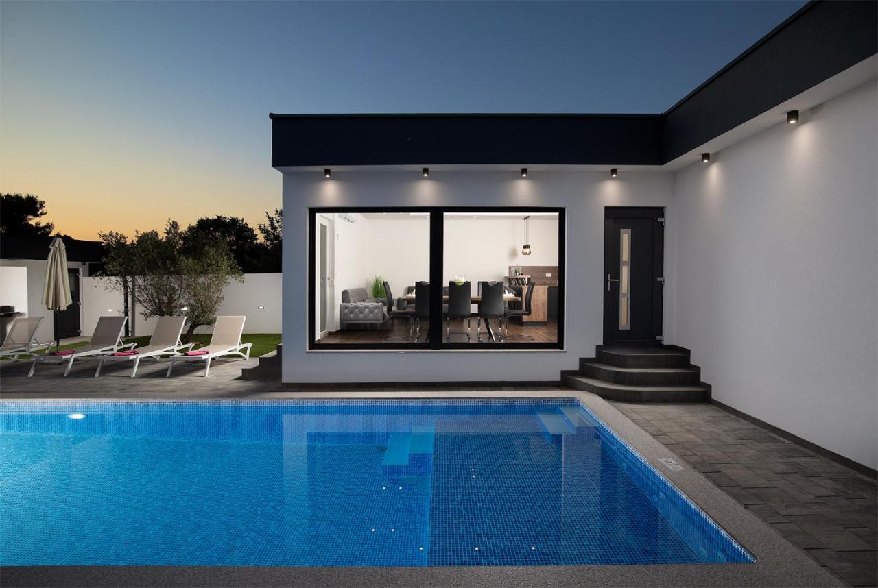 Villa L&L Medulin Kültér fotó
